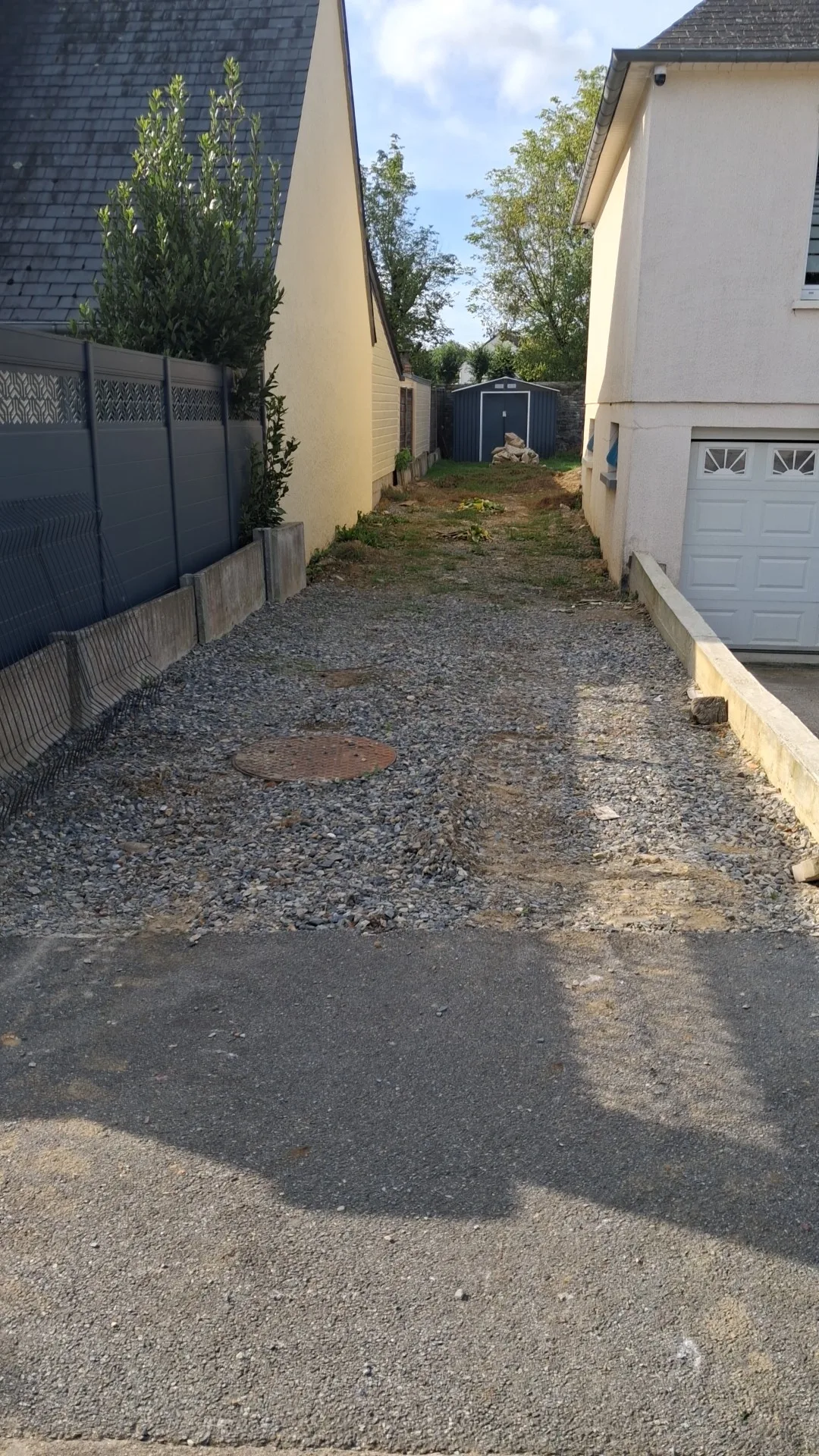 Espace extérieur avant travaux — JMW Entreprise